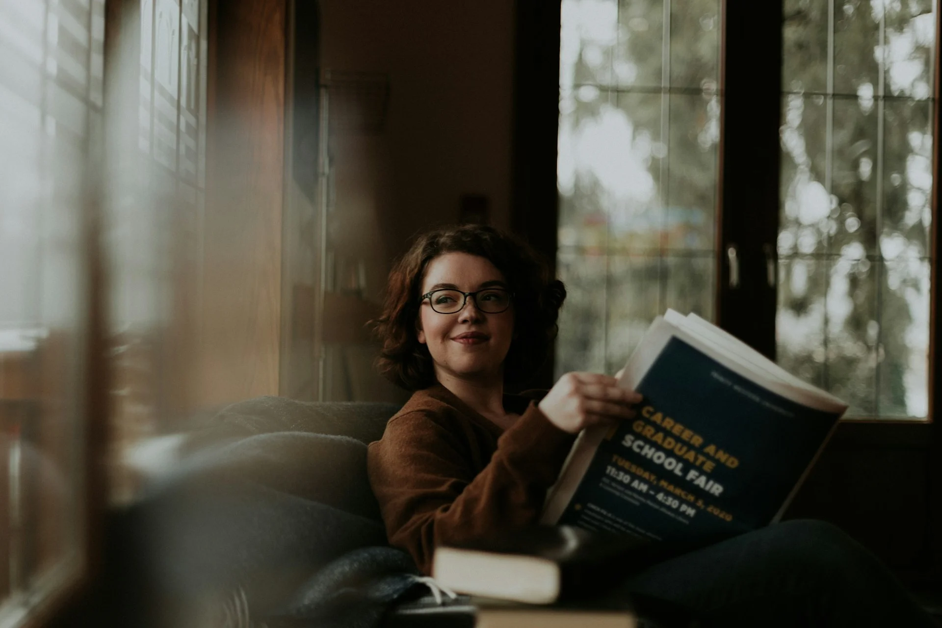 woman reading, healthy woman